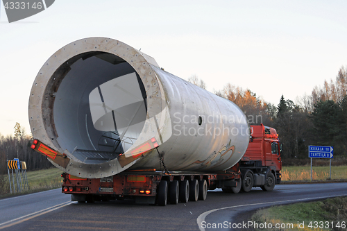 Image of Oversize Load Transport Turns at Crossroads