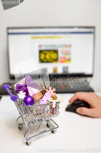 Image of Online Christmas Shopping Cart