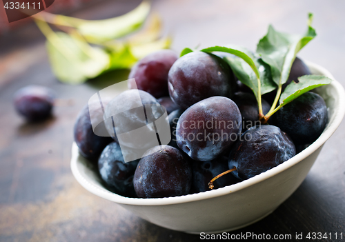 Image of fresh plums