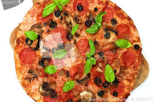 Image of Pepperoni and Mushrooms Pizza