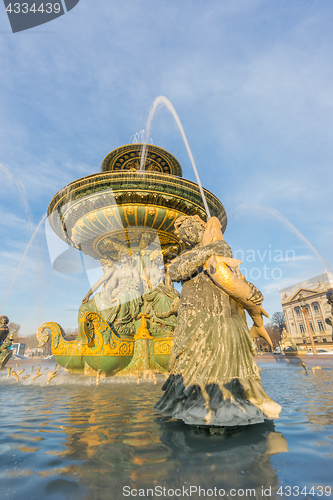 Image of Fountain at Place de la Concorde in Paris 