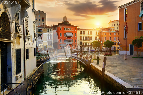 Image of Venetian cityscape at sunrise