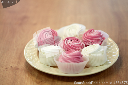 Image of zephyr or marshmallow dessert on plate