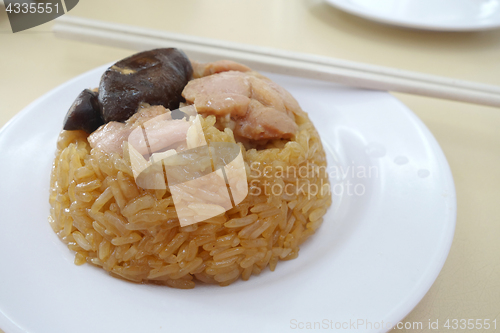 Image of Steamed glutinous rice with chicken