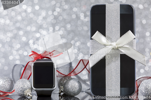 Image of Smartphone and smartwatch for Christmas