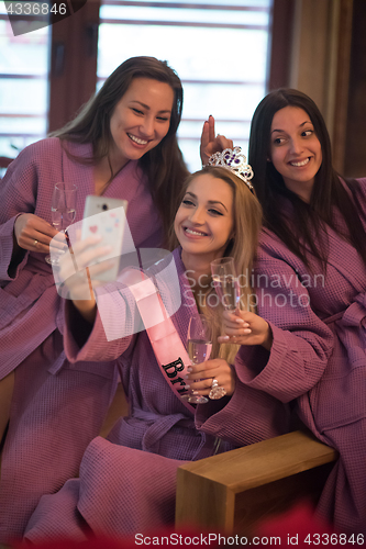 Image of girls doing Selfy on  bachelorette party