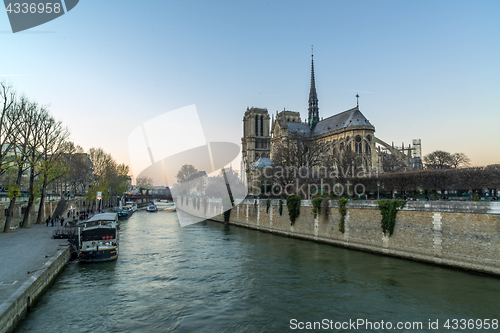 Image of Paris notre Dame