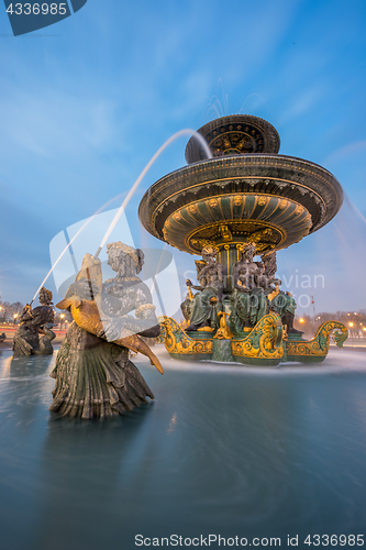 Image of Fountain at Place de la Concorde in Paris 