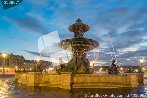 Image of Fountain at Place de la Concorde in Paris 