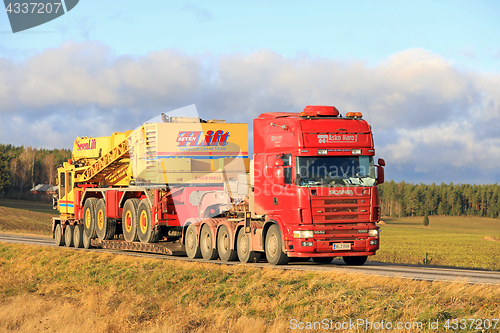 Image of Scania 164G Semi Trailer Transports Harbour Crane 