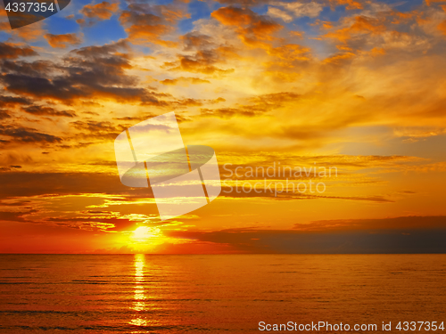 Image of sunset at the sea