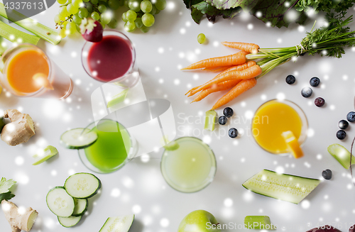 Image of glasses with different fruit or vegetable juices