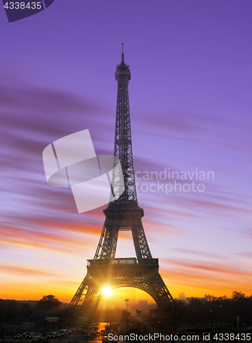 Image of Paris, with the Eiffel Tower