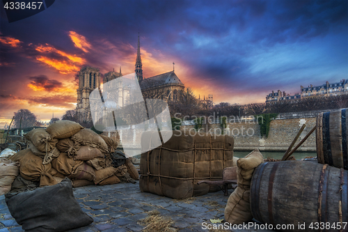 Image of Old Paris docks