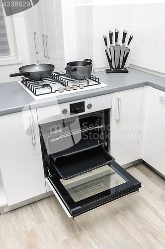 Image of Modern white kitchen