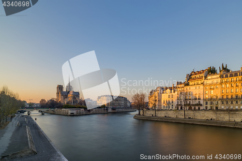 Image of Paris notre Dame