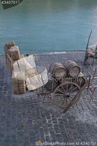 Image of Old Paris docks