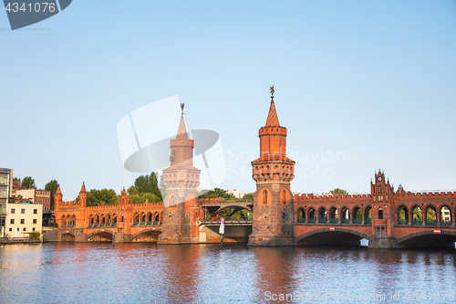 Image of Oberbaum bridge in Berlin