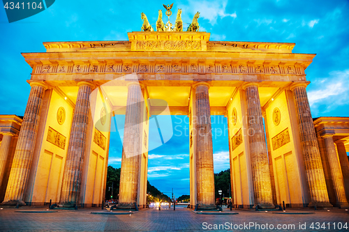 Image of Brandenburg gate in Berlin, Germany