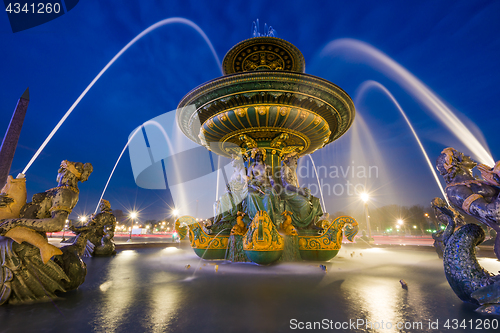 Image of Fountain at Place de la Concorde in Paris 