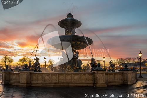 Image of Fountain at Place de la Concorde in Paris 