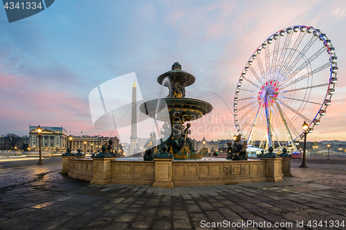 Image of Fountain at Place de la Concorde in Paris 