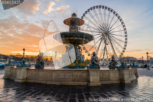 Image of Fountain at Place de la Concorde in Paris 