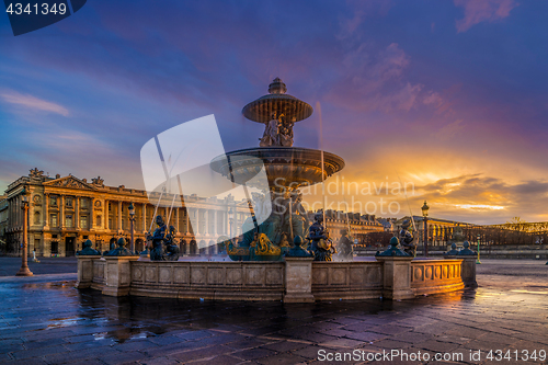 Image of Fountain at Place de la Concorde in Paris 