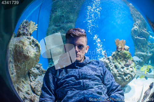 Image of in the oceanarium