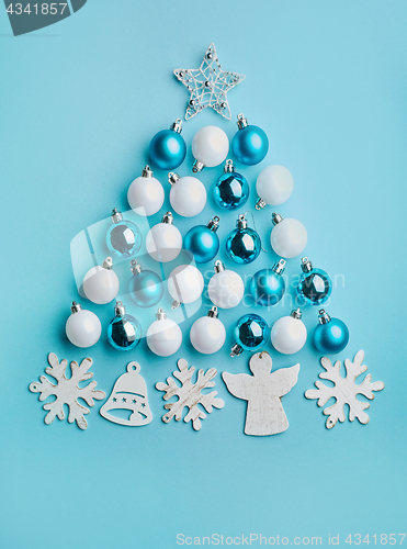 Image of various Christmas decorations