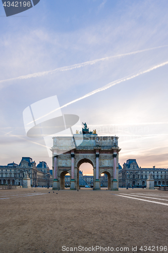 Image of Arc de Triomphe at the Place du Carrousel in Paris 