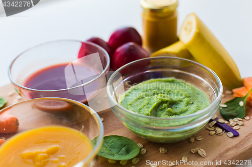 Image of vegetable puree or baby food in glass bowls