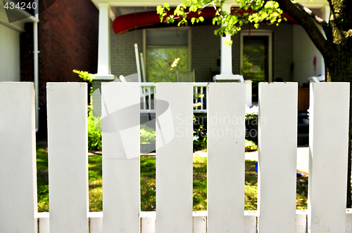 Image of Front yard with white fence