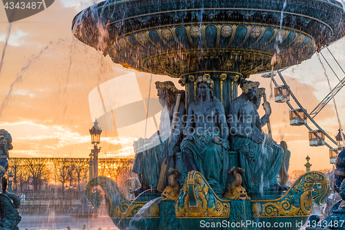 Image of Fountain at Place de la Concorde in Paris 