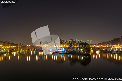 Image of View on Paris at night