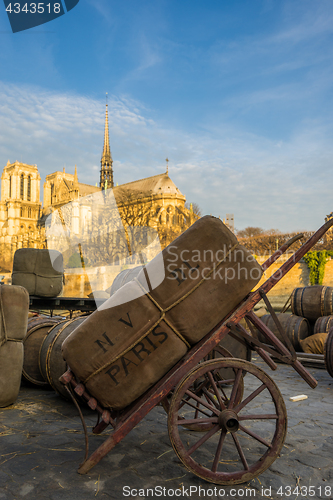 Image of Old Paris docks