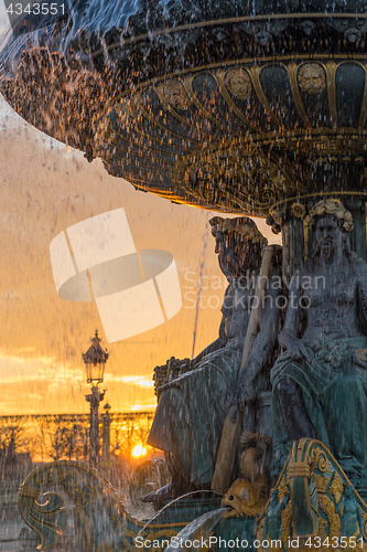 Image of Fountain at Place de la Concord in Paris 