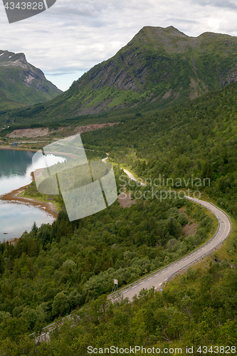 Image of road in Norway