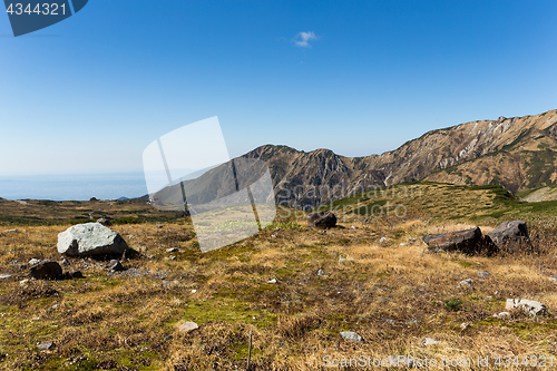 Image of Mount Tate and clear blue sky