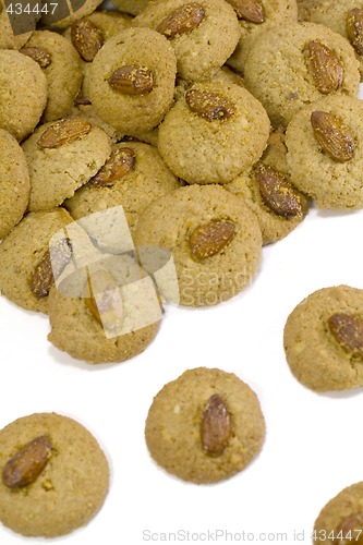Image of oatmeal cookies with almond