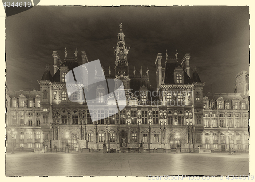 Image of view of Hotel de Ville (City Hall) in Paris