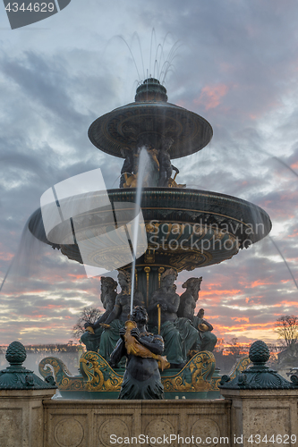 Image of Fountain at Place de la Concorde in Paris 