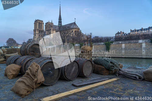 Image of Old Paris docks