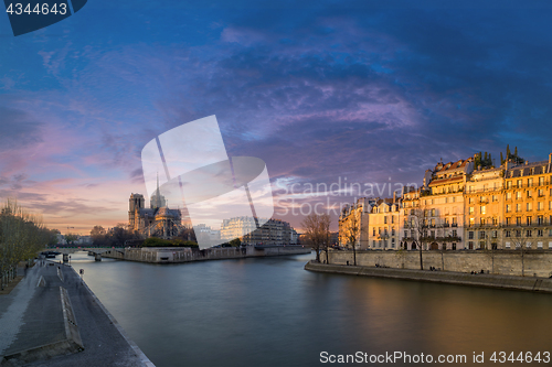 Image of Paris notre Dame