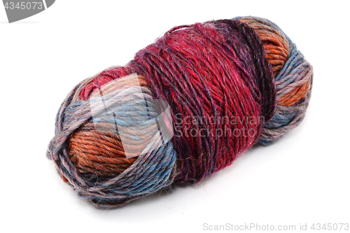 Image of varicoloured ball of wool 