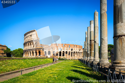 Image of Tourists near Colosseum