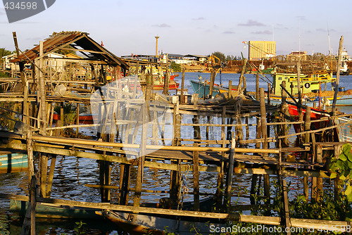 Image of Houses on the river