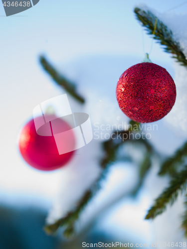 Image of christmas tree ball decoration