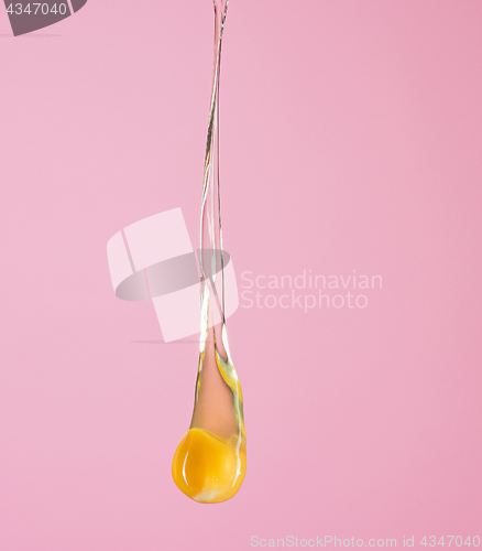 Image of Egg splash, close up