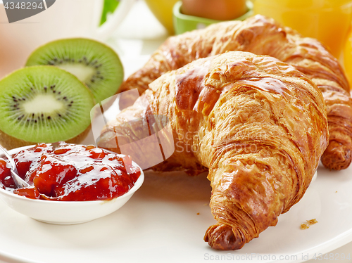 Image of freshly baked croissants